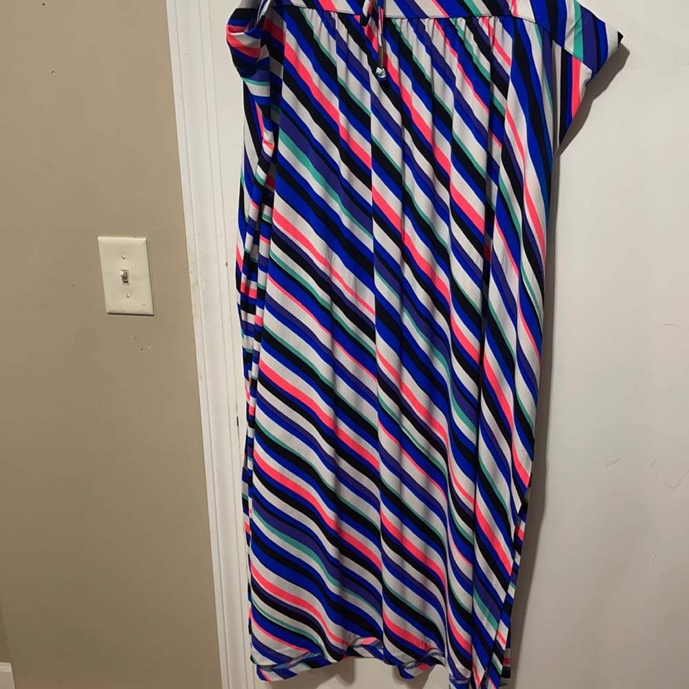 Cute maxi skirt!